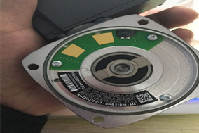 是不是配了编码器的电机才叫伺服电机？ - 德国Hengstler(亨士乐)授权代理