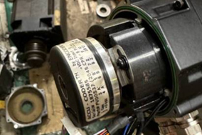 编码器信号与伺服电机放大器是怎么连接的 - 德国Hengstler(亨士乐)授权代理