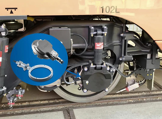 图3：堡盟多通道轮轴编码器大大减少布线工作量。只需一根电缆，便可为多达4个子系统传输测量数据。