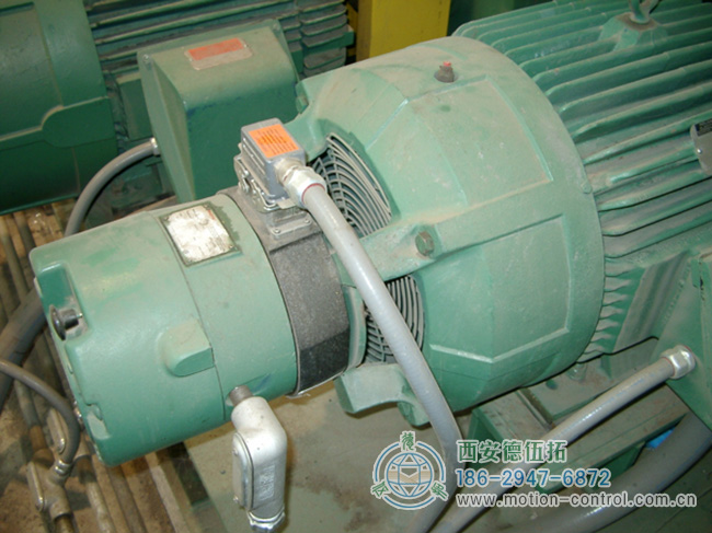 图 3：无轴承编码器是一种模块化反馈设备，具有安装在电机表面和电机轴上的不同组件。