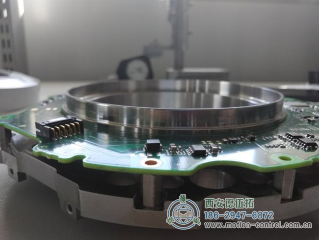 绝对值光电编码器的基本构造解析