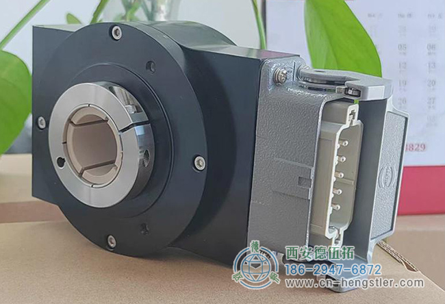 图为石油行业常用的亨士乐HSD35系列重载编码器照片